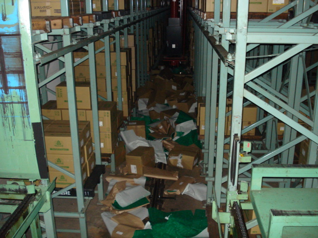 船橋物流センターの倉庫内部