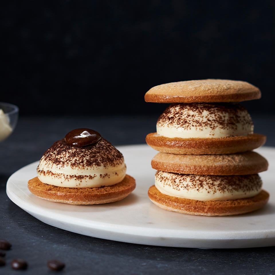 生ブッセ  ティラミス