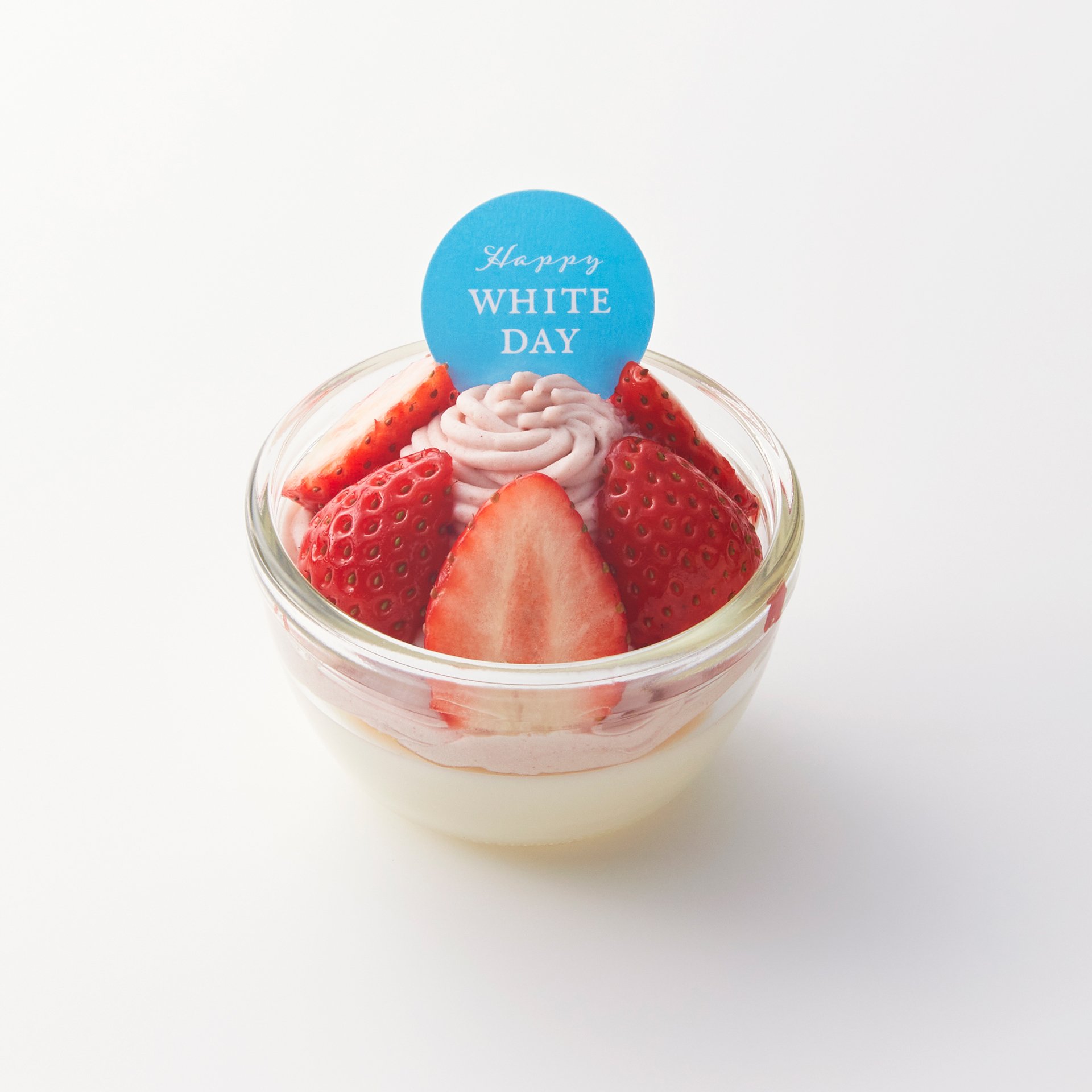 いちごのモンブランチーズケーキ