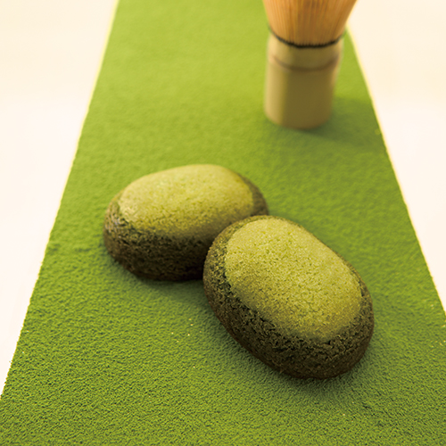 西尾の抹茶ケーキ